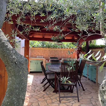 בית נופש Komplette Mit Zwei By Interhome Novigrad Istria